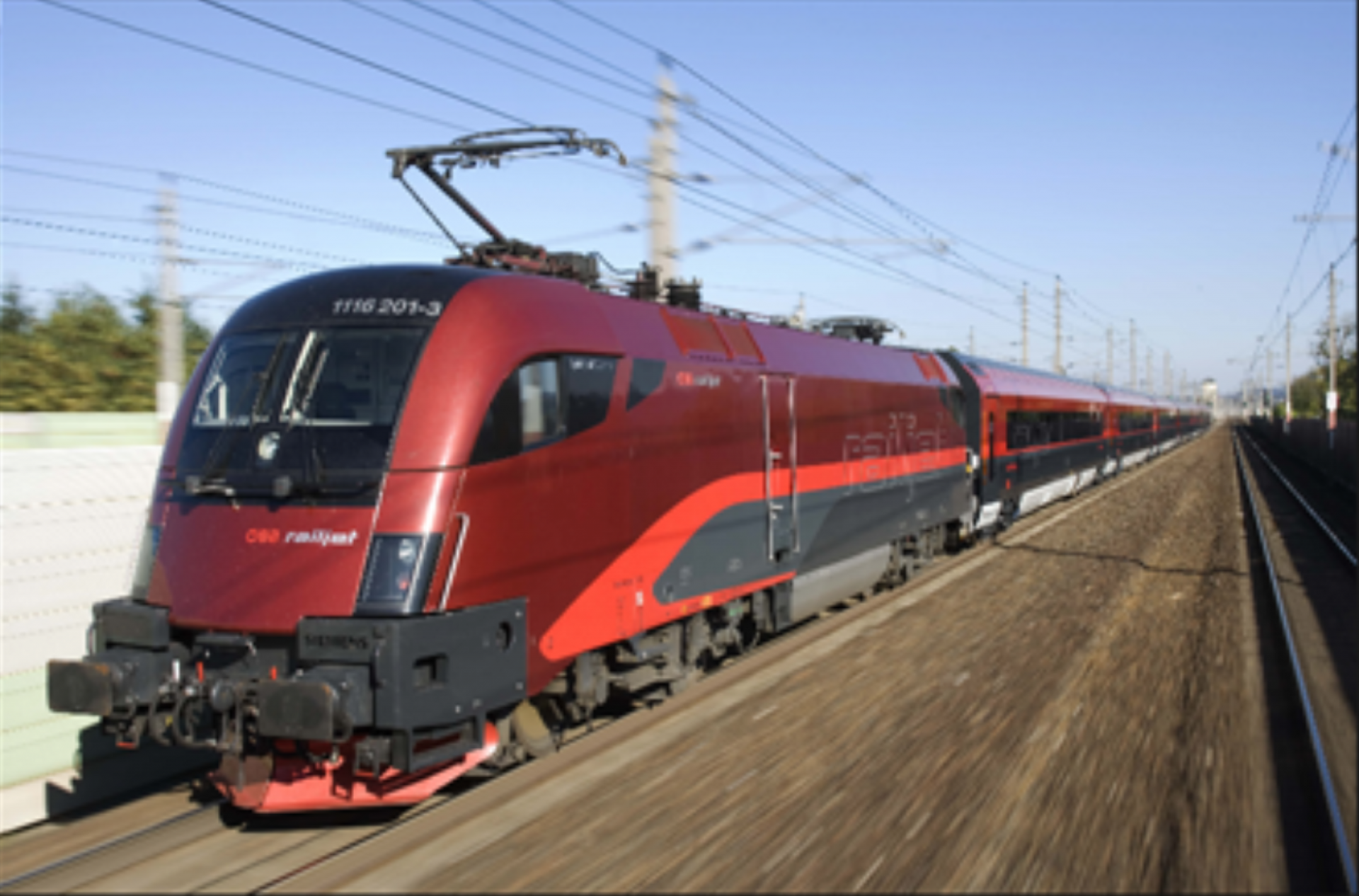 eco2jet - energy-efficient, cost-efficient and eco-friendly HVAC system using R744 through the ÖBB railjet