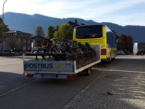 Einziger Fahrrad-Bus mit Fahrradanhänger Linie R1 im Vorarlberger Liniennetz