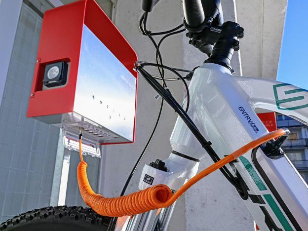 Powerbox - E-bike charging network with super-fast implementation