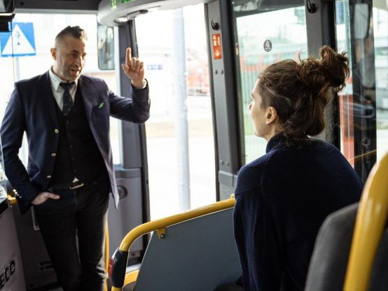 Wir Fahren Gemeinsam: Für Bessere Arbeitsbedingungen für Buslenker*innen kämpfen