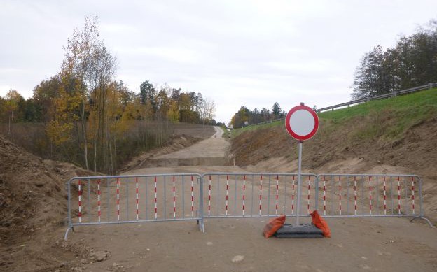 Radweg entlang der LB 41 zwischen Schrems und Hoheneich