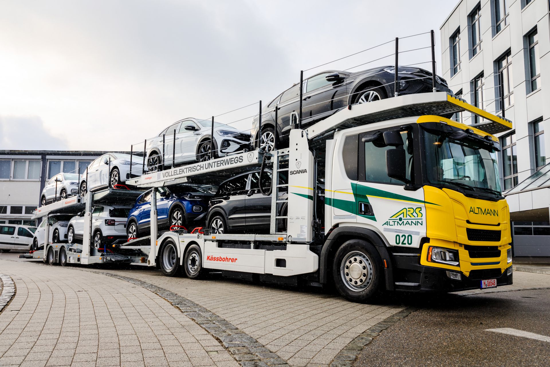 Kässbohrer goes E - Autotransporter