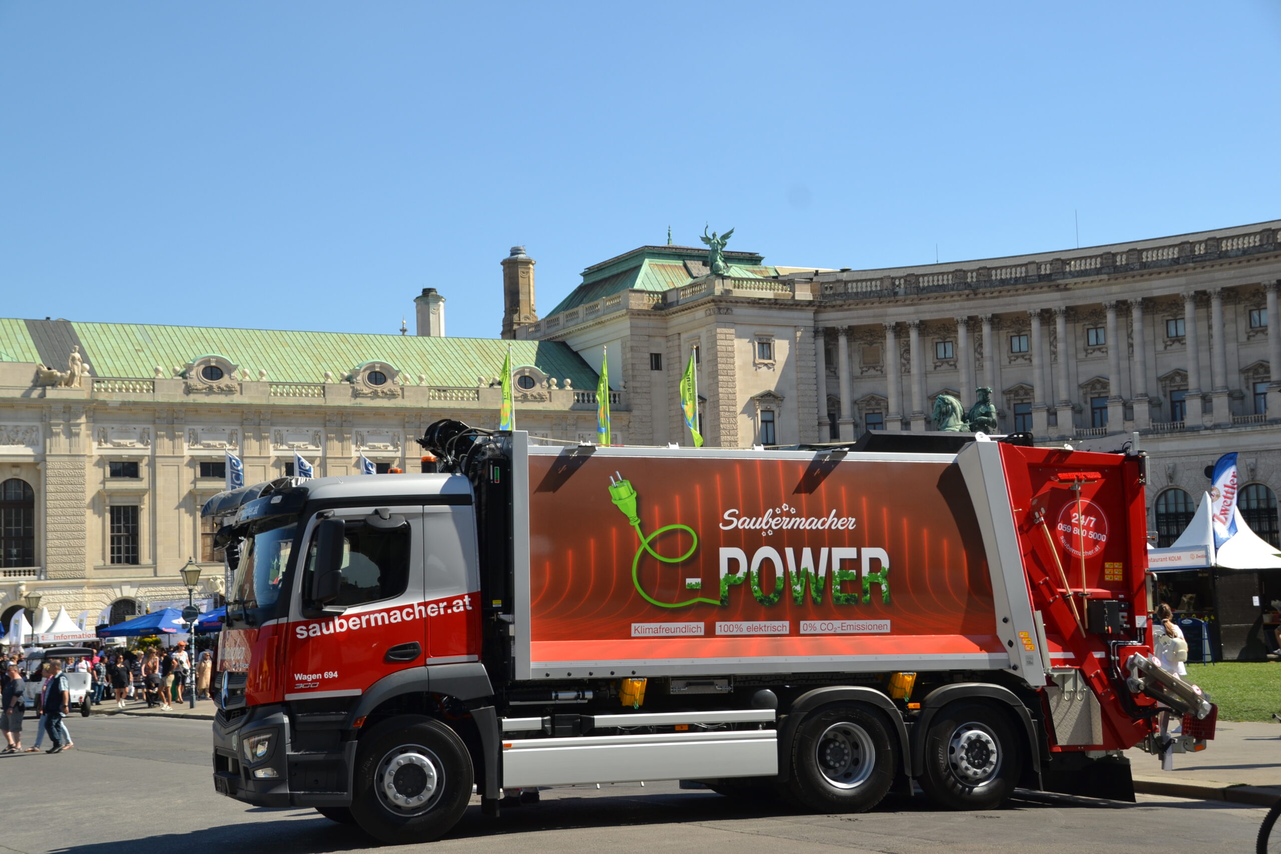 Elektrischer Lkw zur Abfallentsorgung