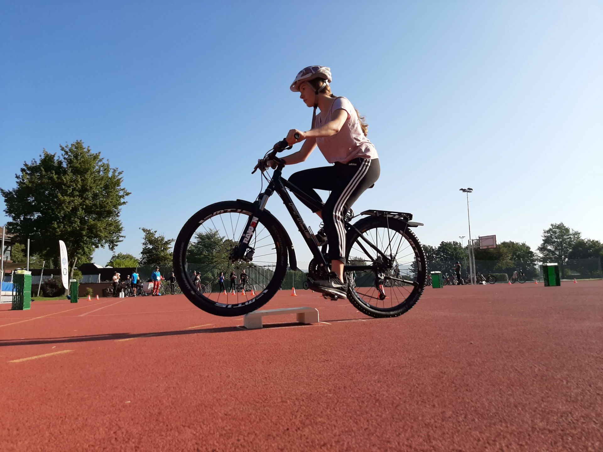 DEFI VELO, das Veloförderungsprojekt für Jugendliche