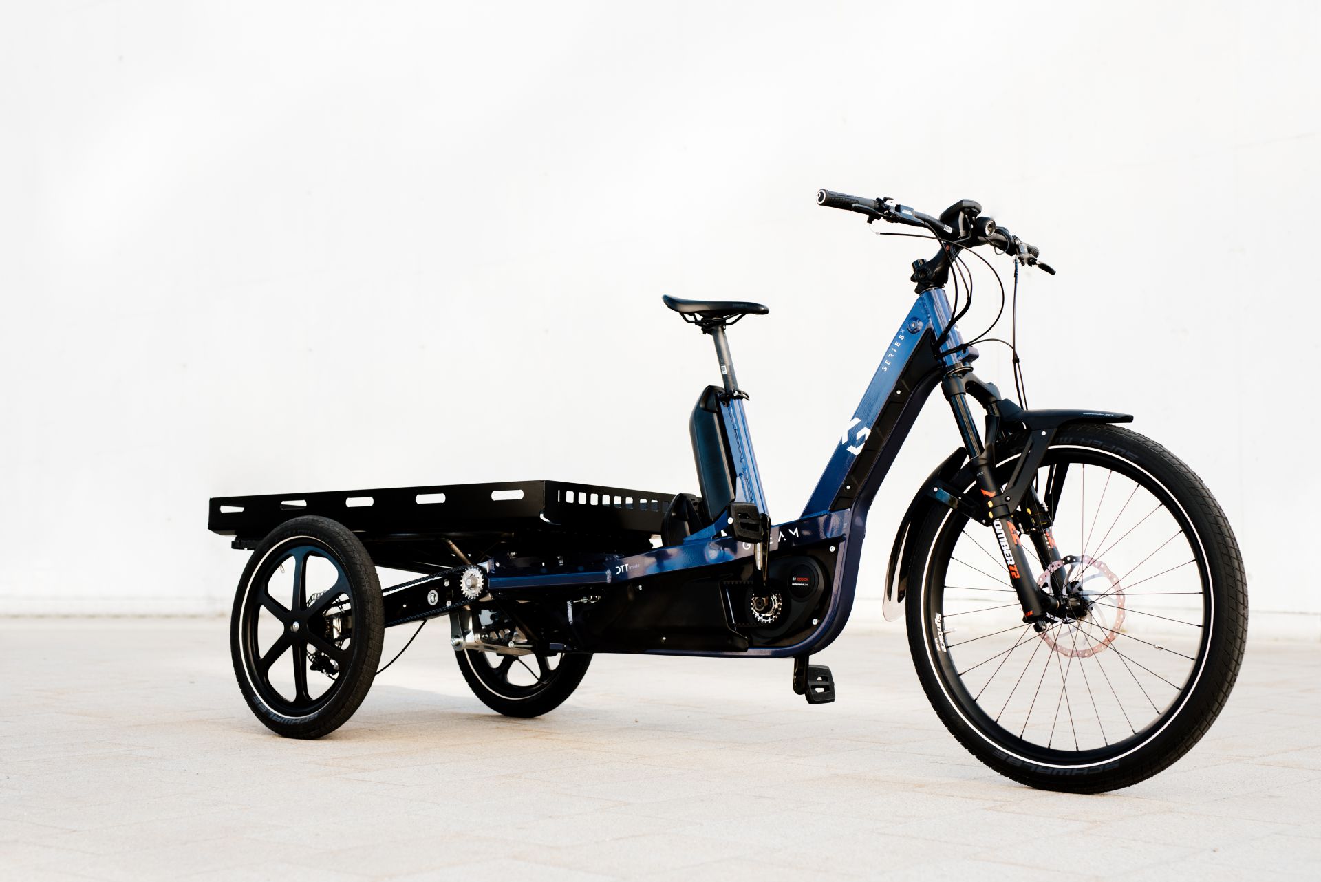 GLEAM Cargo eBikes mit Neigetechnologie