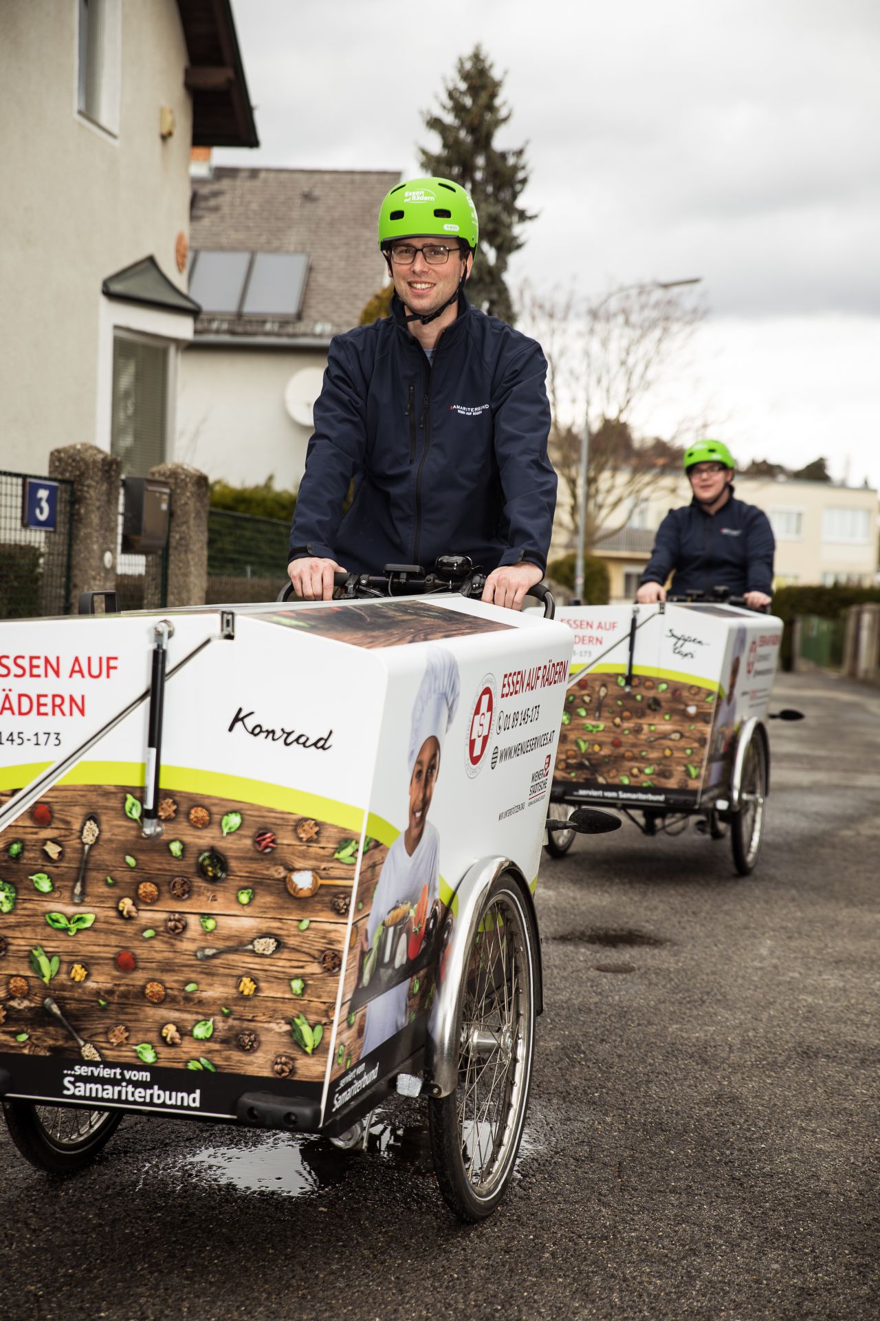 Essen auf Elektrolastenrädern