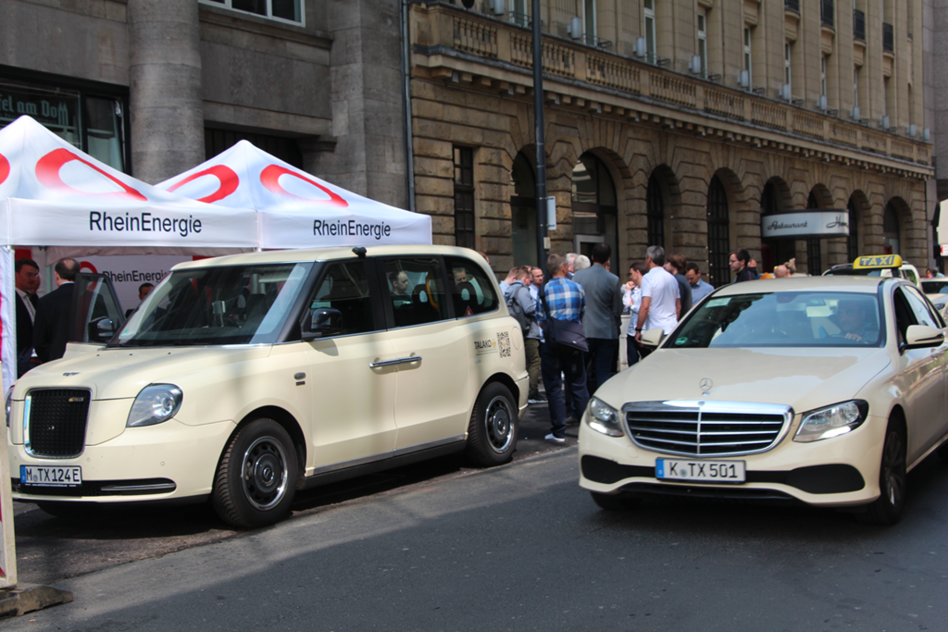 TALAKO - Taxiladekonzept für Elektrotaxis im öffentlichen Raum