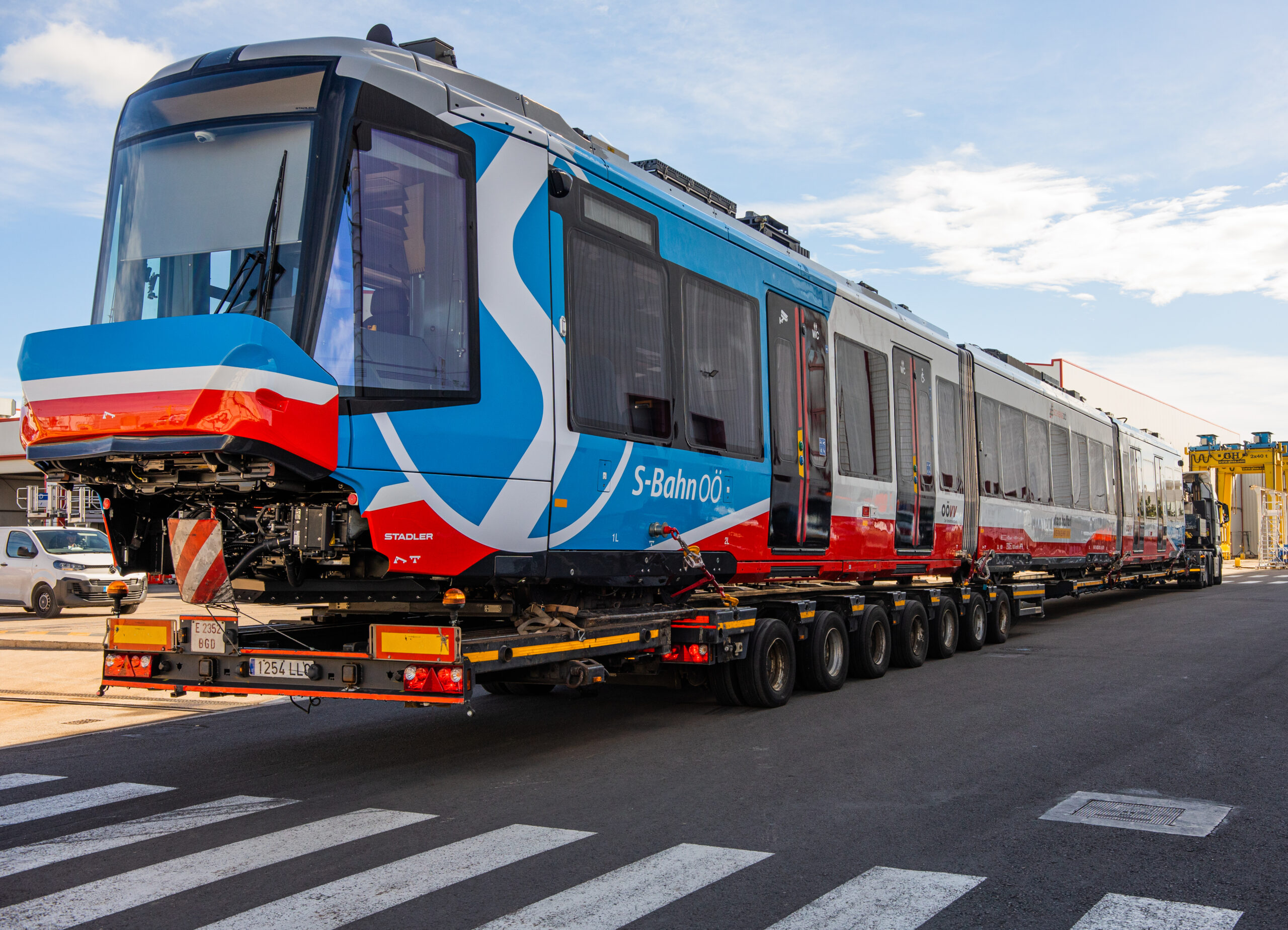 Stadtbahn transport per Lkw